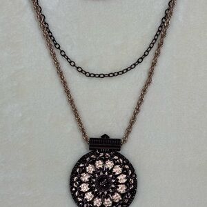 VINTAGE HEIDI KLUM LONG CHOCOLATE ROSE PENDANT NECKLACE